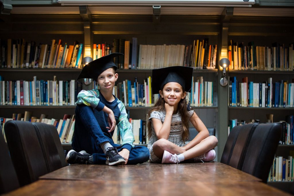 MUSEUM YOUTH UNIVERSITY