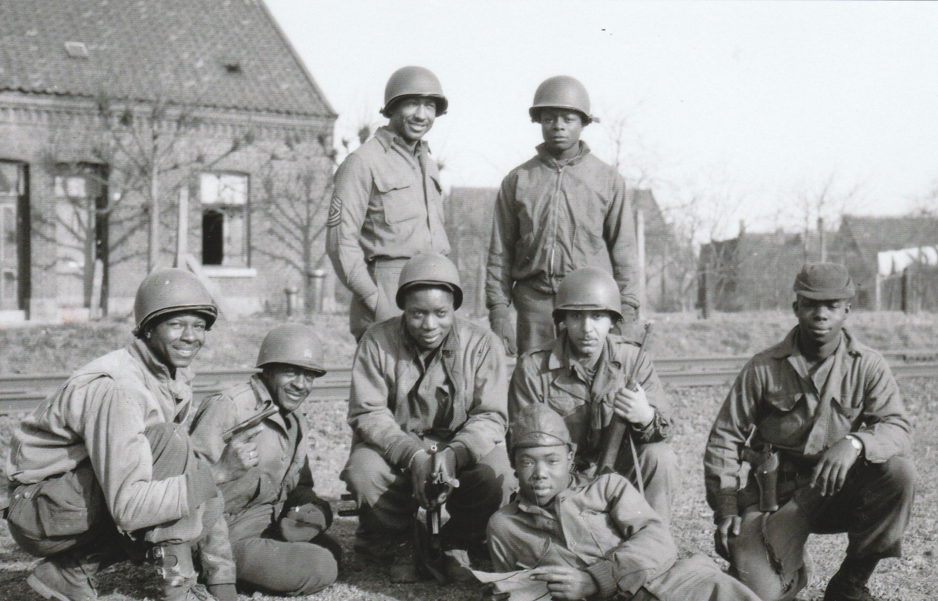 Verhaal: Hulde aan onze helden: de zwarte bevrijders van het 784e tankbataljon
